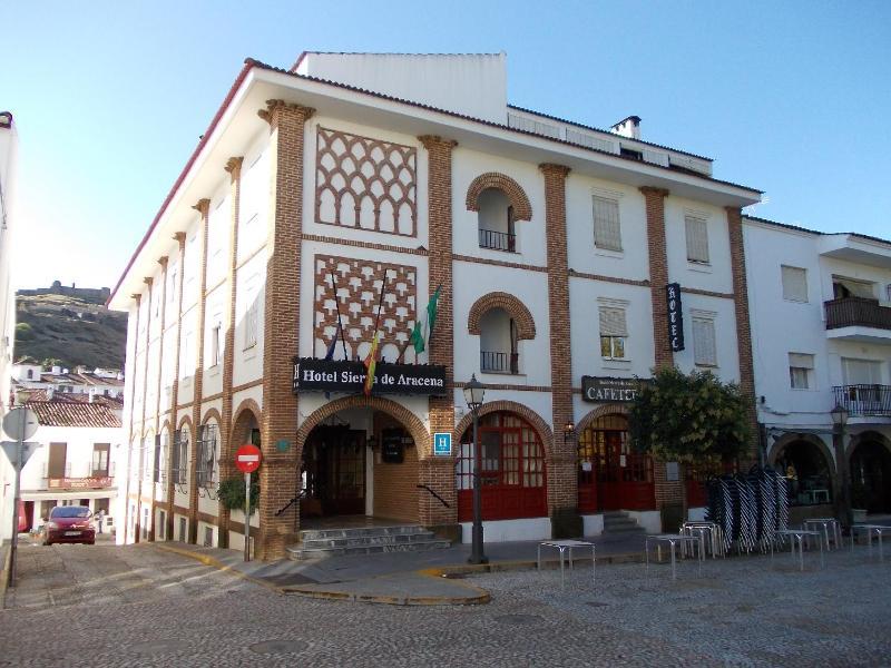 Hotel Sierra De Aracena Exterior photo